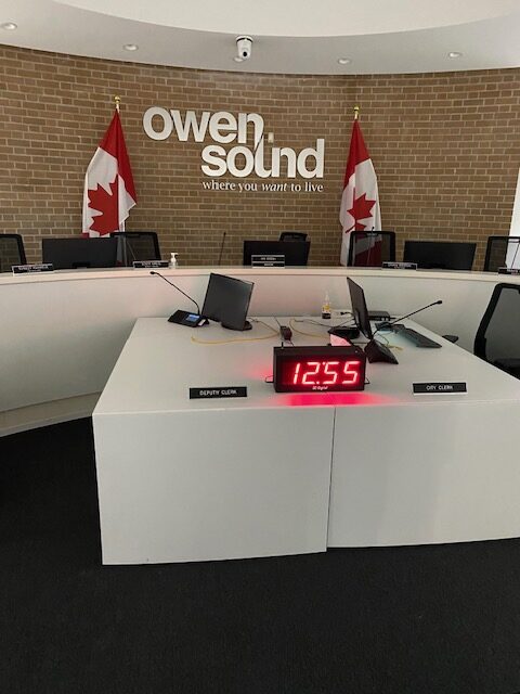 Wireless Meeting Timer, Council Speaking Timer, Double-Sided Timer Display, Municipal Timing Display, Government Meeting Timer, Council Chamber Clock